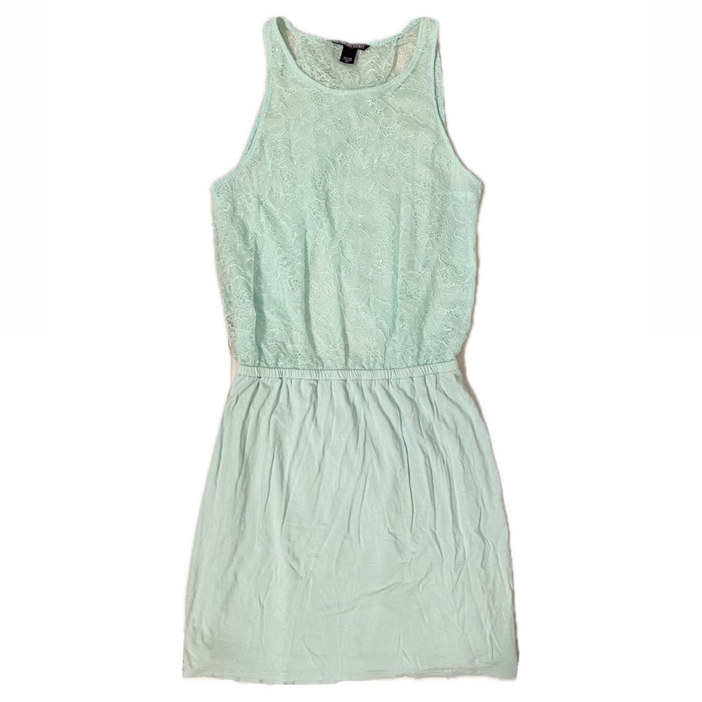 Victorias Secret. Beach Cover Up or Summer Dress. Open Back. Lace Top. Size S 🩵